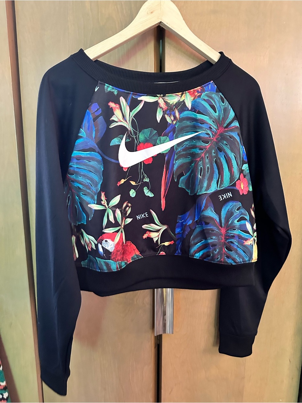 Nike Black Cropped Sweatshirt with Vibrant Tropical Print